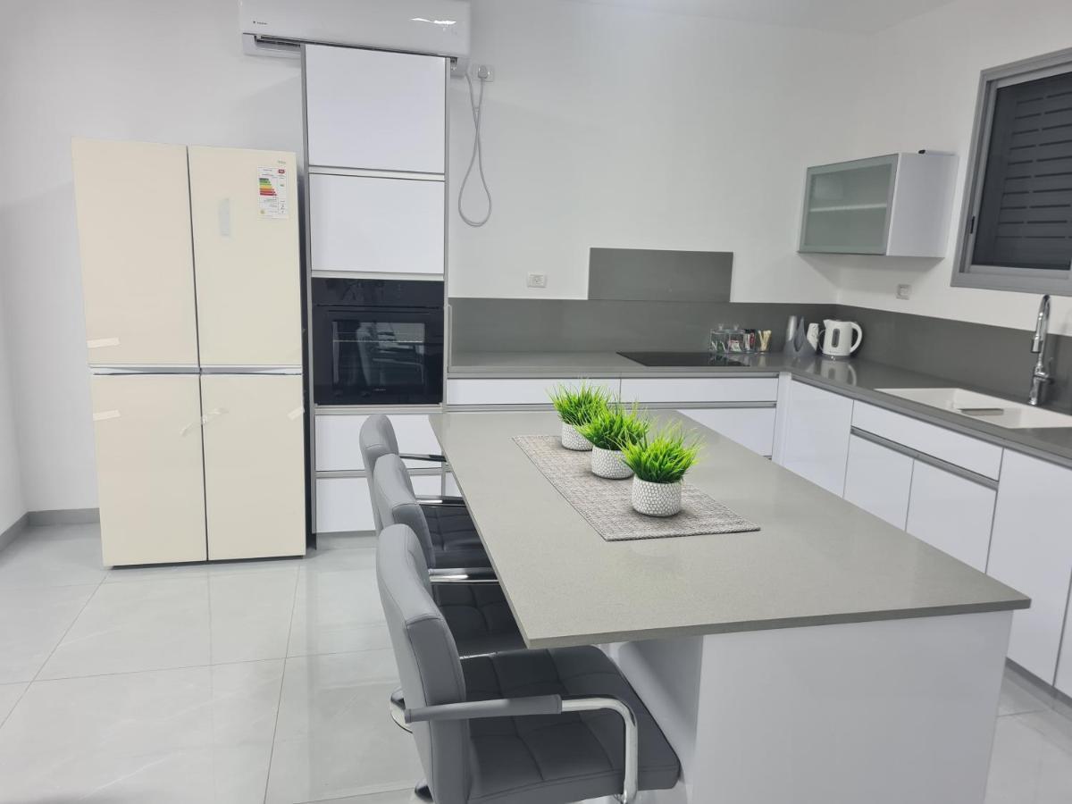 בוטיק המשי Apartment Bet She'an Luaran gambar